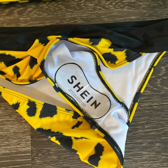 Animal print plus size shein bathing suit - Picture 6 of 6